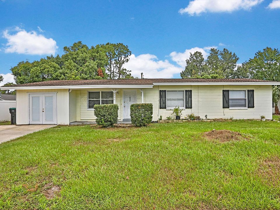 1st image of 2711 Aloma Ave