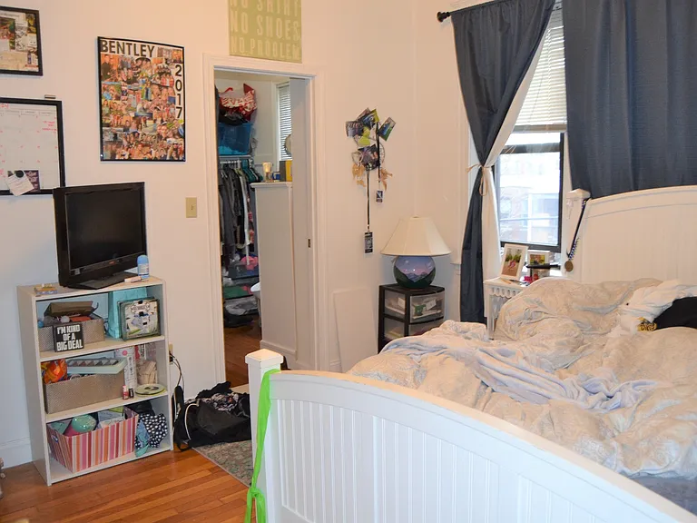 33 Egremont Rd #4 — Photo 10