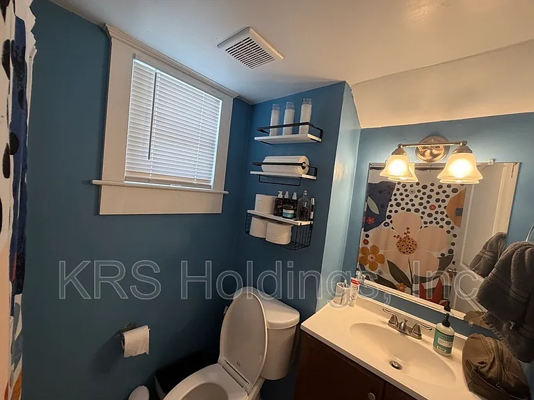 212 Maryland Ave — Photo 15