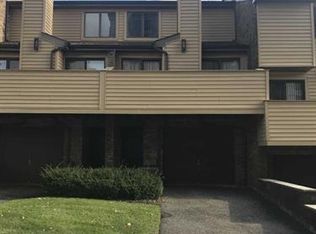 1274 15th St, Fort Lee, NJ 07024