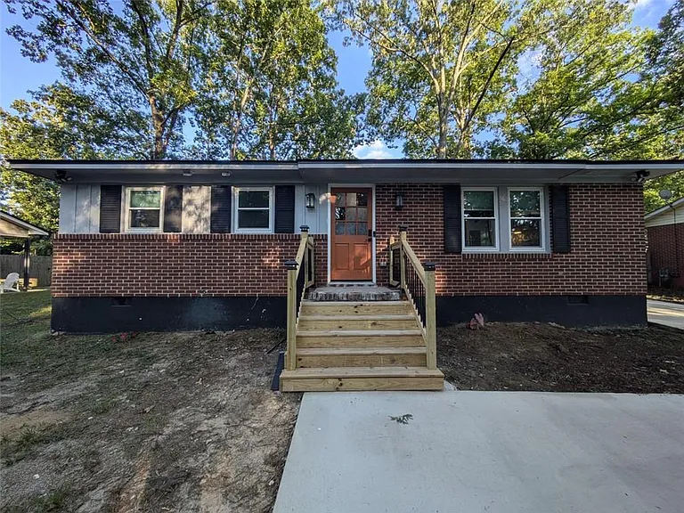 122 Malone Dr NW — Photo 12