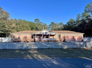 6850 Branding Iron Ln, Milton, FL 32570