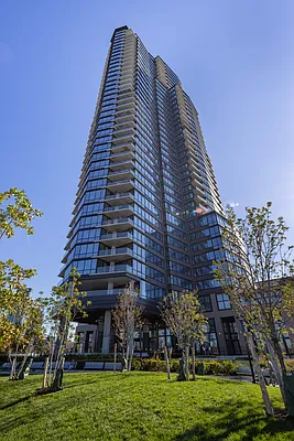 Sold by Compass | media 2