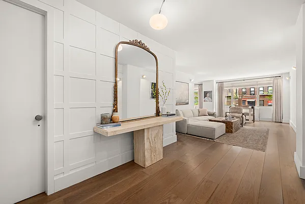 Sold by William Raveis Real Estate | media 14