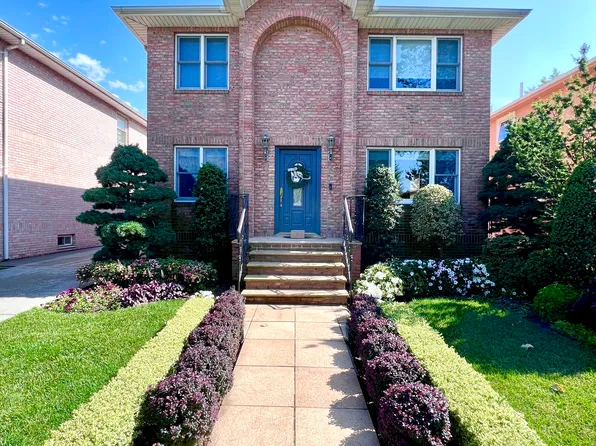 157-24 20th Road image 1 of 25