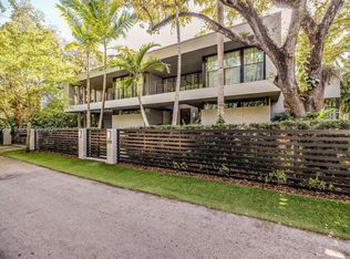 John T Peacock Est, Miami, FL 33133