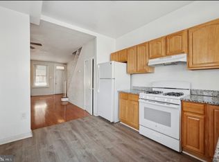 1041 W Russell St, Philadelphia, PA 19140