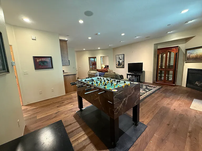 520 Two Cabins Dr — Photo 49