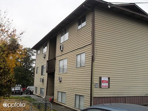1st image of 2808 E Everett Ave APT 6