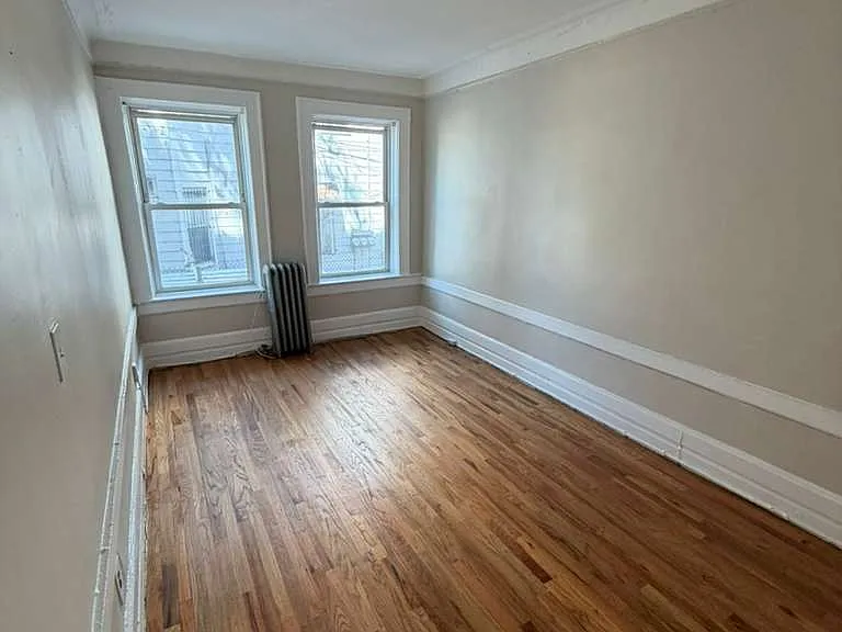 333 Park Ave #5 — Photo 5