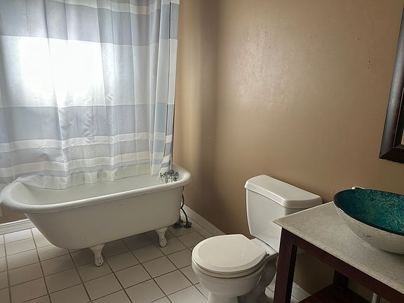 4th image of 1737 Granger St