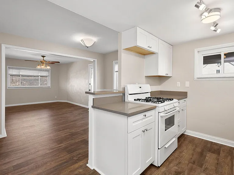 701 Monterey St — Photo 14