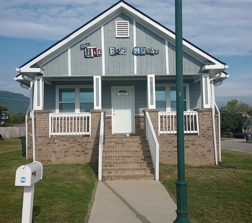 3501 Highland Ave
