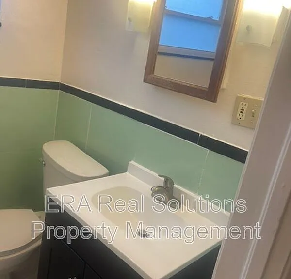 47 N Hampton Rd #D — Photo 17