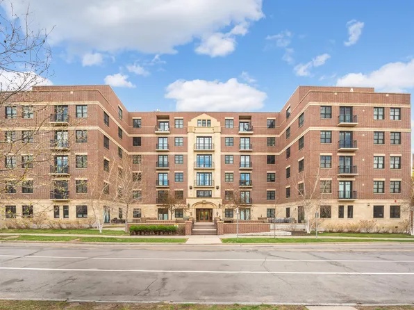 370 Marshall Ave APT 402, Saint Paul, MN 55102