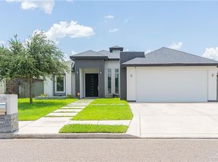 2018 E 21st St, Mission, TX 78572