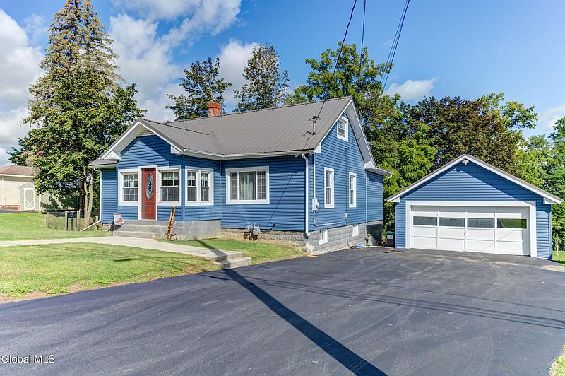 3rd image of 14 Ridge Road