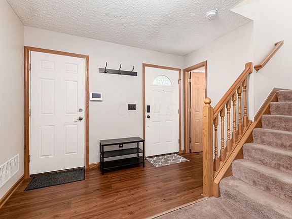 4th image of 3038 Cumberland Woods Dr