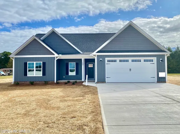 100 Fitzgerald Drive, Pikeville, NC 27863