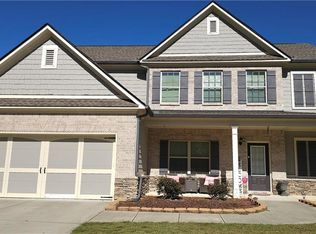 1448 Cozy Cove Ln, Lawrenceville, GA 30045