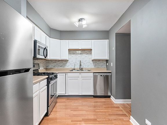 4th image of 7333 Winthrop Way Unit 4