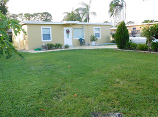 2293 Pineway Dr, West Palm Beach, FL 33415