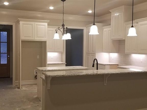 3rd image of 4107 Sonomaln Ln