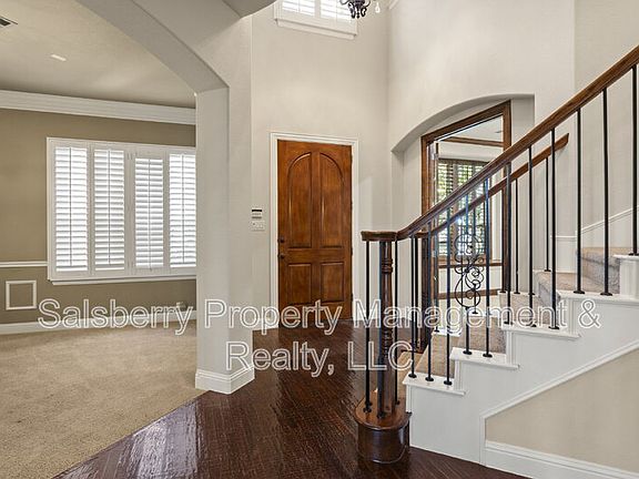 4th image of 9134 Penny Ln