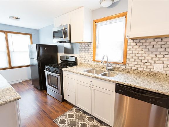 4th image of 2120 Kensington Ave