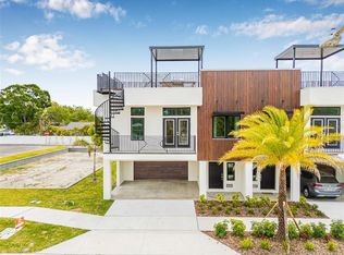 8621 5th St N, Saint Petersburg, FL 33702