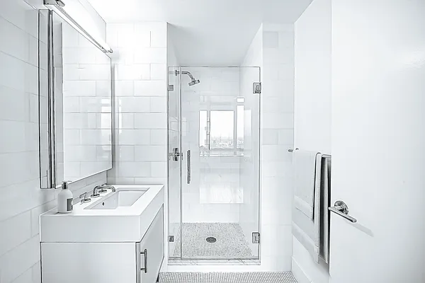 Rented by Voro NYC | media 34