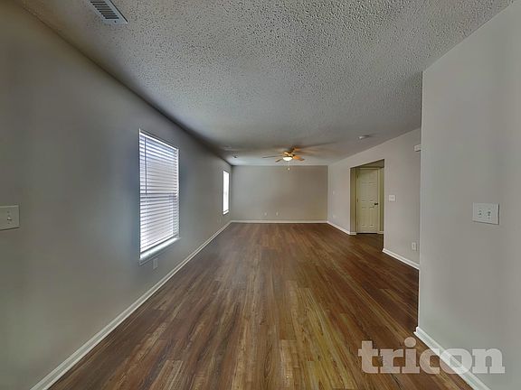 5th image of 9225 Dry Creek Dr