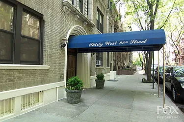Rented by Fox Residential Group