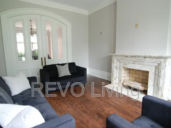 127 Ontario St #7, Saint Catharines, ON L2R 5J9