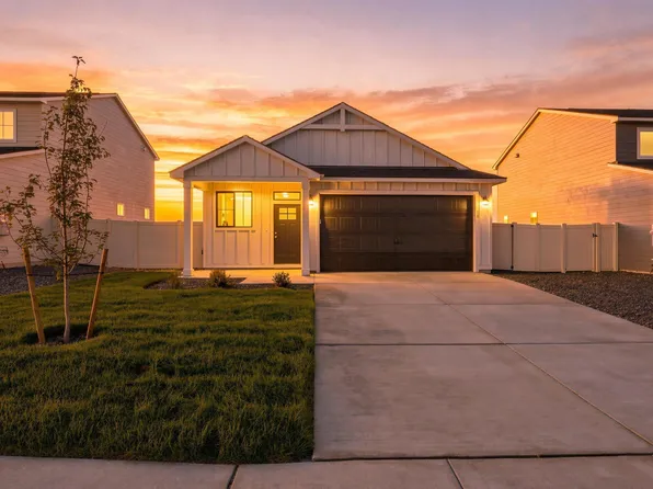 1418 Lena Ave, Benton City, WA 99320