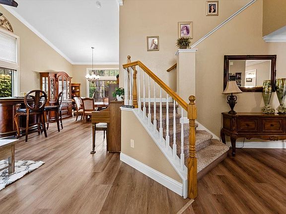 2nd image of 5101 Homeland Ct