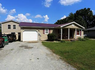 4011 Little Jo Dr, Mount Sterling, KY 40353