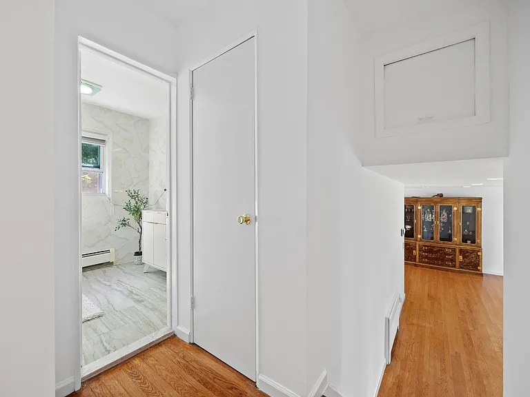 21 Joyce Rd — Photo 9