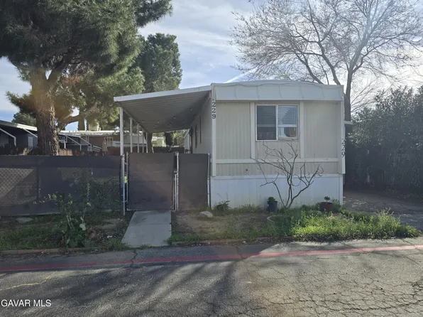 5711 Columbia Way Space 229, Lancaster, CA 93536