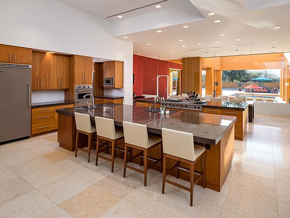 3rd image of 10202 N 57th St