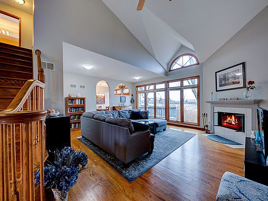 4th image of 6929 Lexington Ct