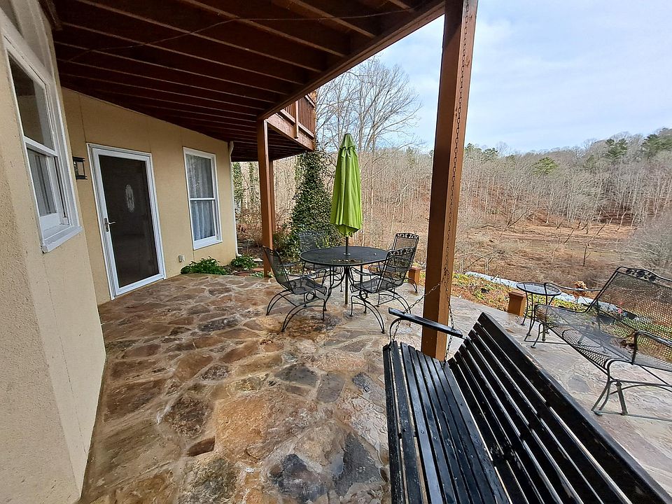 1st image of 929 Mill Creek Dr