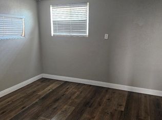 10515 Cypress Ave, Riverside, CA 92505