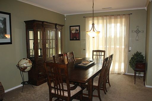 4th image of 627 W Packwood Ct