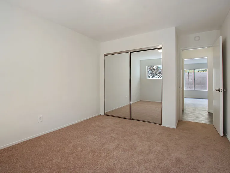 848 7th Street in Santa Monica - steps to Montana Ave! — Photo 11