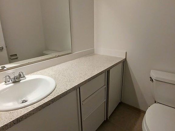 5th image of 1410 Alanna Dr SE APT 06A