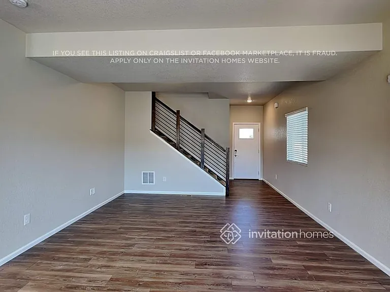 11431 Sanderling St — Photo 3