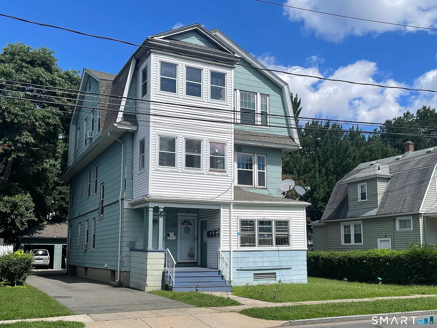3 bed, 1.0 bath, 1275 sqft, $2,000 — Photo 1