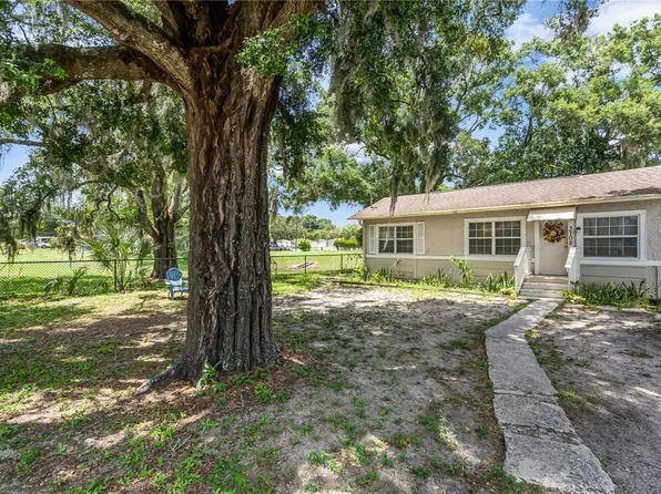 3708 E Caracas St, Tampa, FL 33610