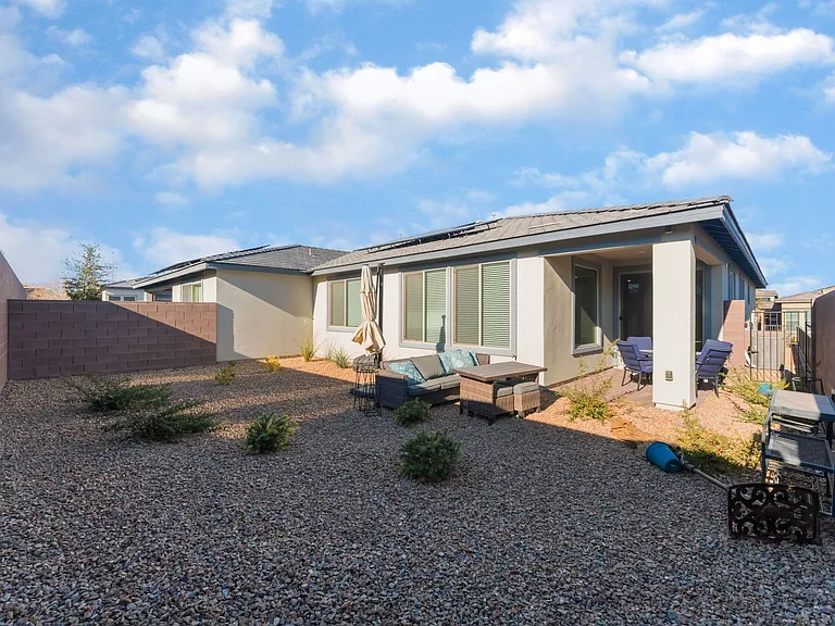 9601 Jadeite Ln — Photo 33